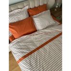 Zeren Home Biye Detaylı Çizgili Çift Kişilik Patlı Nevresim Takımı 4 Parça - 200 x 220 cm - Kiremit