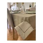 Zeren Home Piko Sarma Detaylı Polyester Keten Dertsiz Masa Örtüsü Taş Rengi + 6 Peçete, 150 x 300