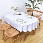 Zeren Home Sıvı Geçirmez Dertsiz Oval Masa Örtüsü Beyaz + 12 Peçete - 160 x 300 cm