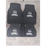 Zg Opel Astra Logolu Siyah Halı Paspas