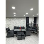 Zigonzi Vilza 7 Kişilik Rattan Bahçe Balkon Teras Oturma Grubu Antrasit Minderli (3+1+1) 80x140 Cm Masa, 2 Adet Puf Ve 2 Kişilik Rattan Salıncak Seti - Antrasit Gri