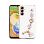 Zore Samsung Galaxy A04S El Tutamaçlı Kamera Korumalı Taka Silikon Kapak Cep Telefonu Kılıfı