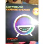 ZQS 1222 15W kablosuz hızlı şarj standı smart speaker Bluetooth Hoparlör Speaker Telefon Şarj Edebilen Android ve Ios Uyumlu - Çok Renkli
