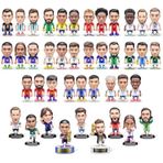 Zuru FIFA World Cup 2026 Ballers Series 1 Sürpriz Kapsül: Resmi Lisanslı 33 Farklı Futbolcu Figürü, Sürpriz Aksesuar ve Birleştirilebilir Saha Parçalı Koleksiyon Oyuncak Seti