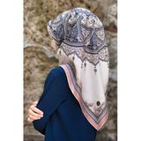 % 57 İpek % 43 Viskon Twill İpek Şal Desenli Pudra - Bebe Mavisi Renkli 90X90 Eşarp Dikim Şekli : El Dikişi