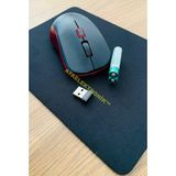 1 adet KABLOSUZ MOUSE + 1 ADET MOUSE PAD + 1 ÇİFT PİL ( MOUSE ve MOUSE PAD Rengi Stok Durumuna Göre Değişiklik Gösterebilir ) - Siyah - Yeşil