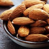 1. Kalite Badem İçi 1Kg
