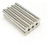 100 Adet 8x2mm Yuvarlak Güçlü Neodyum Mıknatıs (Çap 8 m m Kalınlık 2 mm)