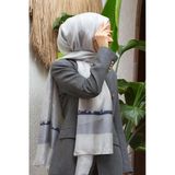 %100 İpek Çiçek Desenli Gümüş Renkli 92x210 Şal