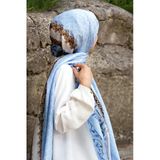 %100 İpek Yaprak Desenli Bebe Mavisi - Gold Renkli 92x210 Şal