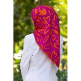 %100 Twill İpek Büyük Çiçek Desenli Fuşya - Turuncu Renkli 90X90 Eşarp Dikim Şekli : El Dikişi