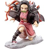 1001 Demon Slayer Kimetsu No Yaiba Nezuko Kamado Fighting Version Aksiyon Figürü 17 cm