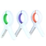 12 adet Minyaluck Plaj Havlusu Klipsleri Sandalyeler için Cruise-Clothespins 12 adet Ağır Hizmet Tipi Çamaşır Kelepçeleri Elbise Mandalları Sandalye Klipsleri Havlu Tutacağı Rüzgar Geçirmez Giysi