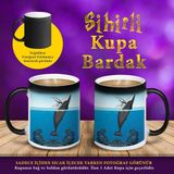 1308-23903S Denizde Dans Eden Balina Sihirli Kupa Bardak