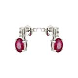 1,69 ct Pırlantalı Yakut Küpe