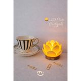 2 Adet Lotus Formlu LED Işıklı Mumluk, Ahşap Kaide, Plastik, Beyaz, (2'li Set) 7.5x8.5 cm