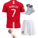 2008 Sezon Retro Ronaldo Kırmızı Futbol Çocuk Forması 4'lü Set Çorap Bileklik Hediyeli - 5 - 6 Yaş