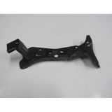 2017-2018 Audi A3 Sdsb Ön Çamurluk Braketi Sol (tw) (adet) (oem No:8v0821135c)