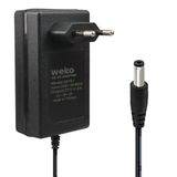 21 Volt 2 Amper 5.5X2.5 Mm Uçlu Kırmızı Yeşil Ledli Priz Tipi Şarjlı Matkap Adaptörü Şarj Cihazı Aleti