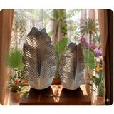 23cm ve 19cmlik boylarında kırılmaz polyester,2 lü yaprak desenli biblo vazo a-4007