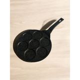 26 cm Gülen Yüz Döküm Pancake Tava, Şık ve Dayanıklı Mutfak Gereci - Seçenek 1 - Ahşap