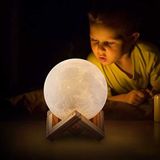 3D Ay Şeklinde Dekoratif Gece Lambası