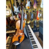 3M Music SWİNG SV544 KEMAN EL YAPIMI SEVİYESİ KEMAN 4/4 ÖLÇÜ TAM KEMAN