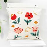 45x45 cm Beyaz Punch Nakışlı Kırlent Kılıfı – Bohem Tarzı Dekoratif Yastık Kılıfı