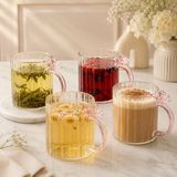4'lü 400 ml Kelebek Detaylı Borosilikat Cam Kupa Seti, Pembe Cam Kulplu Çay Kahve ve Soğuk Içe - Çok Renkli