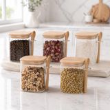 550 ML Kaşıklı Cam Kavanoz 5’li Set, Bambu Kapaklı Şeffaf Cam Saklama Kabı, Çay Kahve Şeker Baharat Kuruyemiş Kavanozu, Mutfak Düzenleyici Kaşıklı Baharatlık Seti