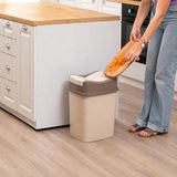 8 Litre Kapaklı Çöp Kovası, Modern Tasarım Pratik Mutfak Banyo Ofis Çöp Kutusu, Kapaklı Plastik Atık Kovası (Kahverengi)