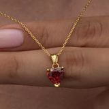 925 Ayar Gümüş Gold Kırmızı Taşlı Kalpli Kadın Kolye MKTB-T8325