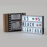 A5 Boyutunda Masa ve Gece Lambası Işıklı Yazı Panosu Lightbox Led Işık Lamba Aydınlatma 96 Adet Harf Rakam ve Sembolleri ile - Siyah