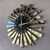 AA Shop Siyah Gümüş Aynalı Pleksi Piyano Model Sayılı Ev Hediyelik Duvar Saati - Siyah - Gümüş - 50 x 50 cm