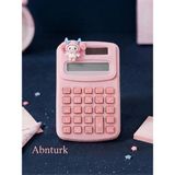 Abnturk Sevimli Karakterli Güneş Enerjili ve Pilli Küçük Cep Boy Pembe Renk Hesap Makinesi 10X6CM