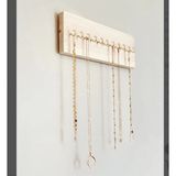 About The Perfect Metal ve Ahşap Takı Askısı, Duvara Monteli, Şık ve Pratik Kullanım Sağlar.