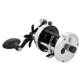 Abu Garcia Ambassadeur C3 Konvansiyonel Makara, Boyut 7000 (1324531), 2 Paslanmaz Çelik Bilyalı Rulman + 1 Rulmanlı Rulman, Karbon Fiber Yıldız Sürgü, Maks. 9,0 kg, Gümüş