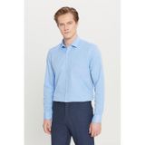 AC&Co / Altınyıldız Classics Erkek Acık Mavı Pamuklu Tailored Slim Fit Dar Kesim Klasik Yaka Armürlü Cepli Gömlek Acık Mavı