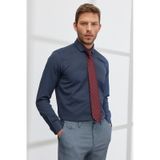 AC&Co / Altınyıldız Classics Erkek LACI Kolay Ütülenebilir Slim Fit Dar Kesim İtalyan Yaka Armürlü Gömlek Lacivert
