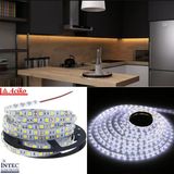 Aciko 3 Çipli Silikonsuz Şerit LED Iç Mekan LED Aydınlatması Beyaz 30 Metre