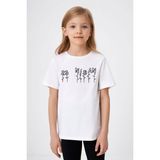 Ada Bebek Çiçek Desenli 23 Nisan Özel Baskılı Beyaz Kız Çocuk T-shirt