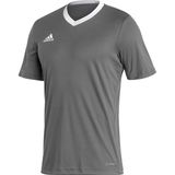 adidas ENT22 Jsy Erkek Futbol Forması Gri Renkli Hafif Kumaşla Rahat Oynama Deneyimi