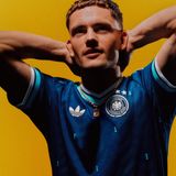 adidas Erkek Almanya 26 Authentic Deplasman Forması Futbol JN2070