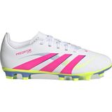 adidas Predator Club Çocuk Krampon Beyaz Sentetik Malzeme ile Konforlu Oyun İçin Tasarlandı