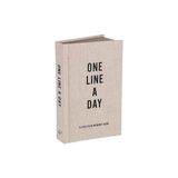 Aesco Canvas One Line A Day: A Five-Year Memory Book