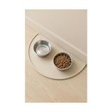 Aesco Silikon Matı Havuzlu Yıkanabilir Kaymaz Silinebilir Evcil Hayvan Beslenme Matı Kedi Köpek Paspası Kedi Köpek Matı Su Geçirmez Katlanabilir Su Kabı Kabı Matı (Bej, 50 x 25 Cm)