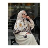 Ahivera Monogram Siyah Desenli Queen Krep Büyük Boy Eşarp 130x130