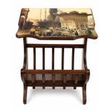 Ahşap Gazetelik Sehpa, Üçüncü Ahmet Çeşmesi Baskılı, Parlak Ceviz Boya, MDF Tabla, 46x27 cm, 55 cm Yükseklik