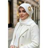 Aişe tesettür Beyaz Gold Tokalı Kışlık Tesettür Şapka Beyaz Gold Toka