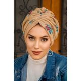 Aişe tesettür Camel Yaprak Desenli Tokalı Bone
